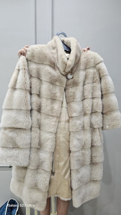 Продается  натуральная шуба