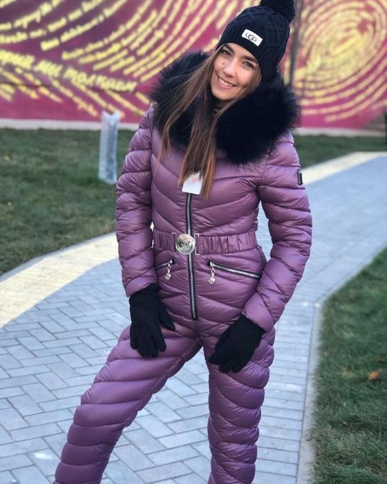 Продам женский горнолыжный комбинезон