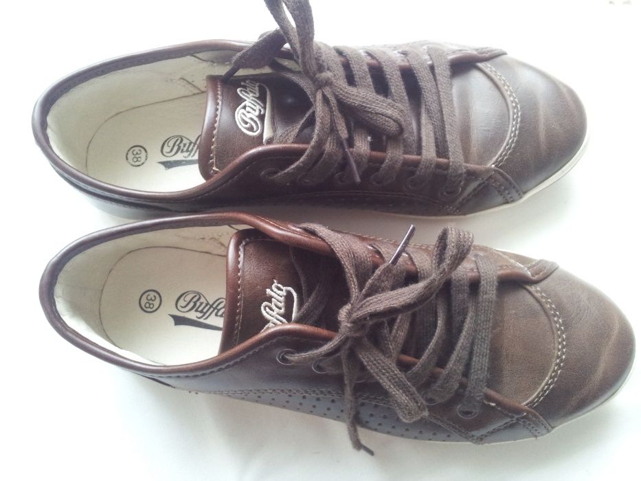 Дамски обувки Бъфало