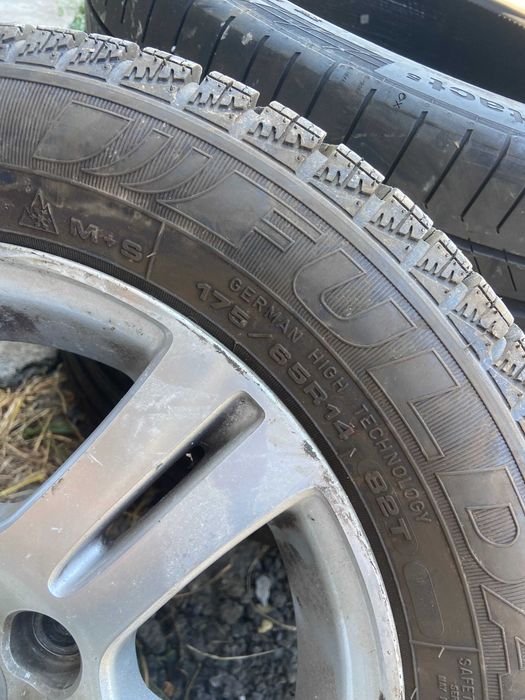 Гуми с джанти Дайхацу 175/65R14