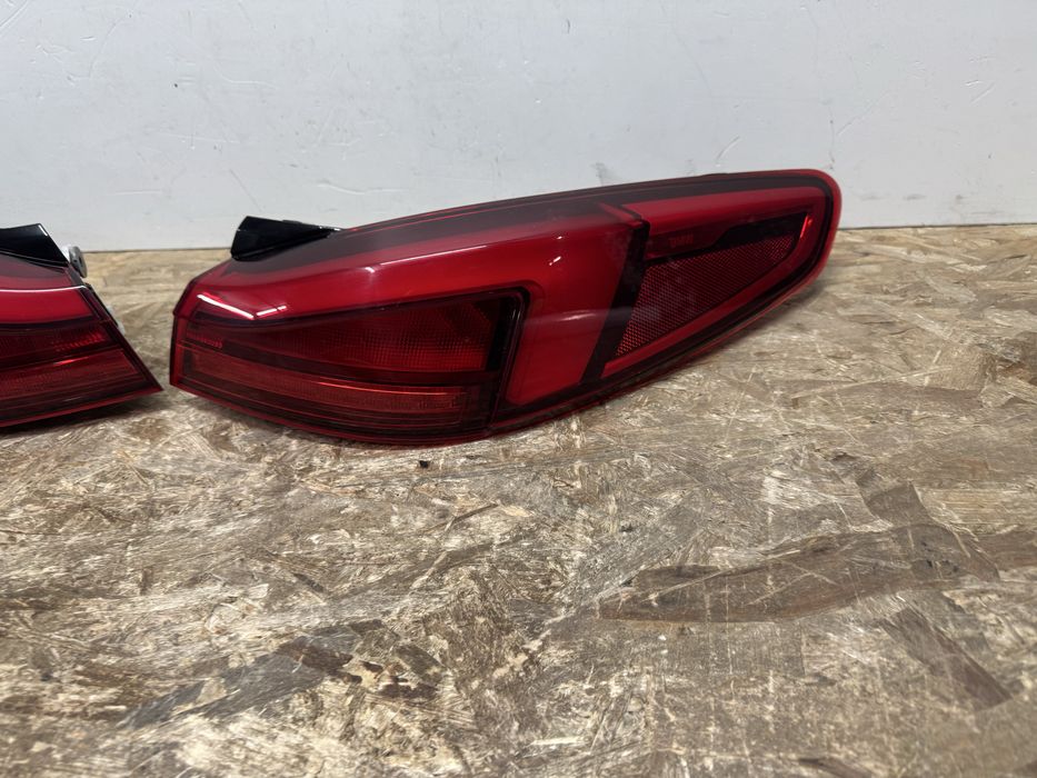 Stop / stopuri bmw F44 seria 2 stanga / dreapta 2020-2024