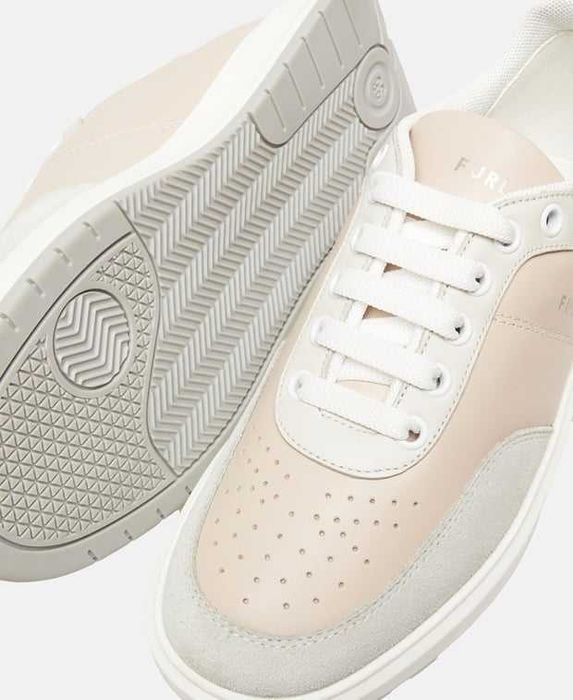 Чисто нови Сникърси FURLA Cloud