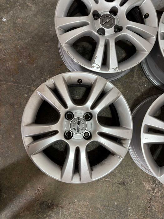 Jante Opel 15 4x100 ET39 6,5J Corsa Astra Tigra Zafira