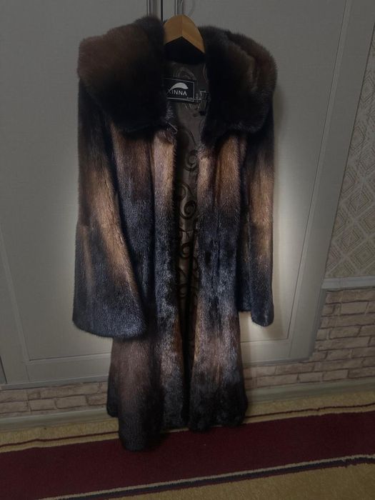 Продам норковую шубу