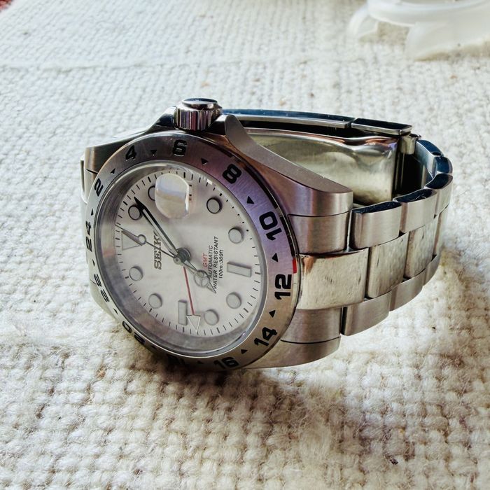 Seiko Explorer 2 GMT homage