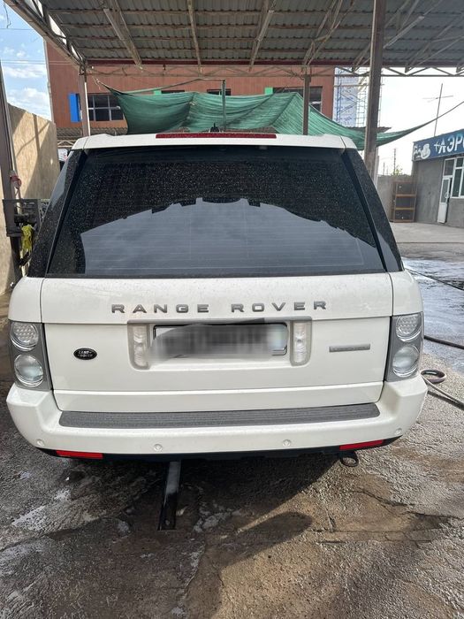 Land  rover.  Vook