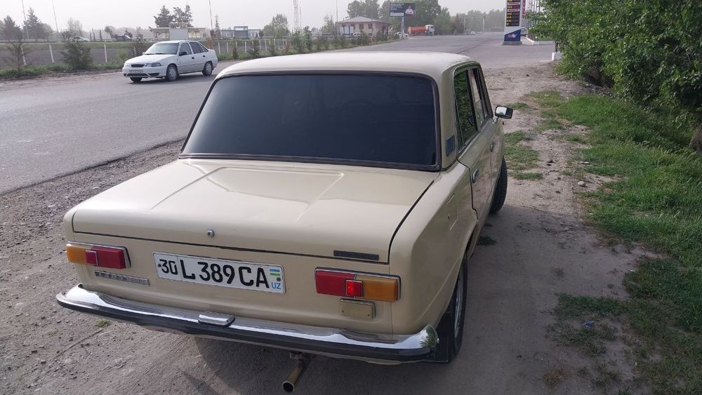 ваз21011 сотилади