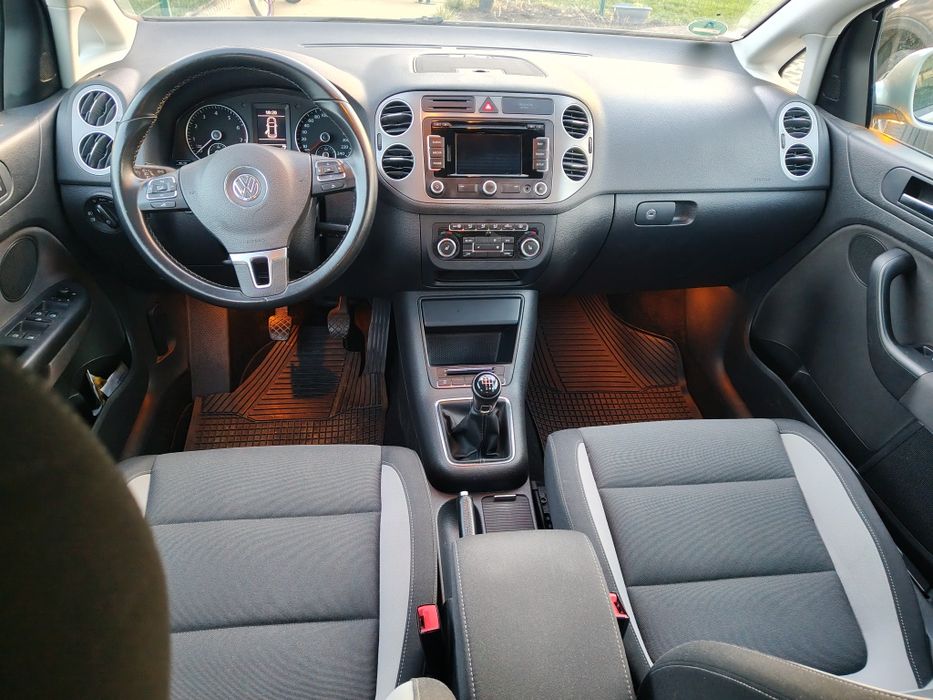 VOLKSWAGEN Golf Plus 2013 — imagine 5