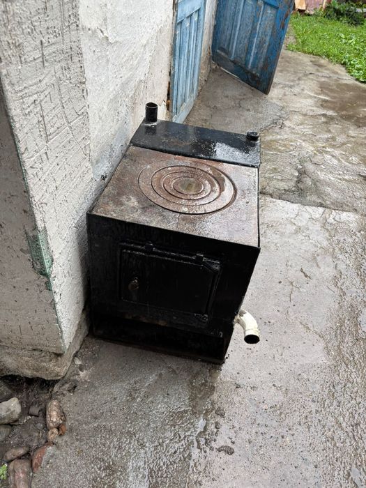 Продам печь на 140 кв.м