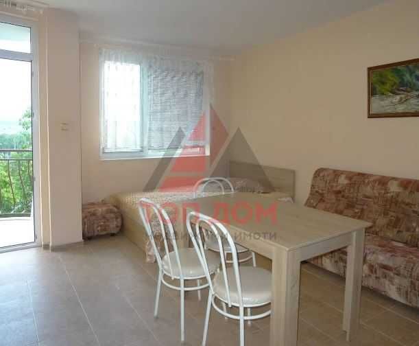 Дава се под наем Едностаен апартамент в Варна, Колхозен пазар - 47 кв.м за 306 € - Снимка #1