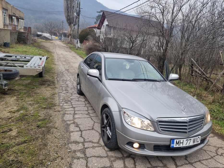 Vand Mercedes c 200