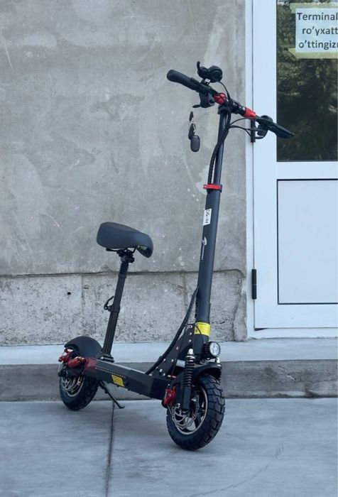 Электросамокат Drango : DG-01 48V-18Ah 600W  ход 50км. скорост 50км/ч