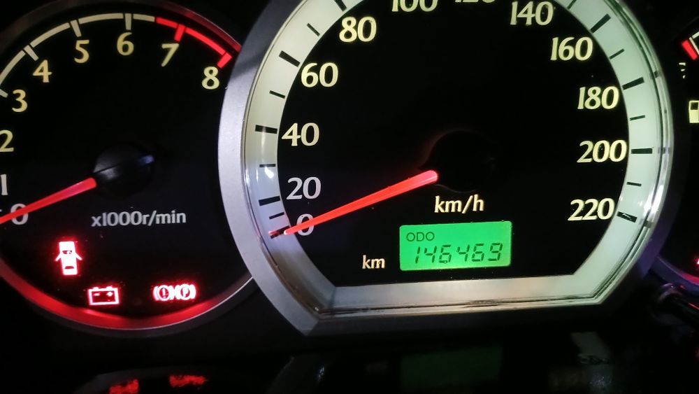 Jentra 2015 mexanika rangi oq