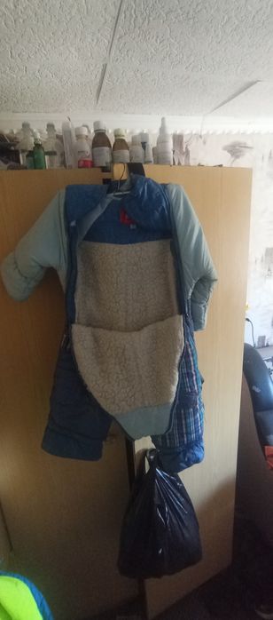 Продам комбезики детские