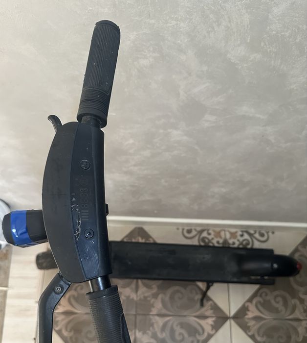 Электросамокат Neoline T28