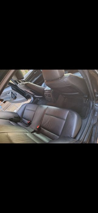 Vând e90 320d automat