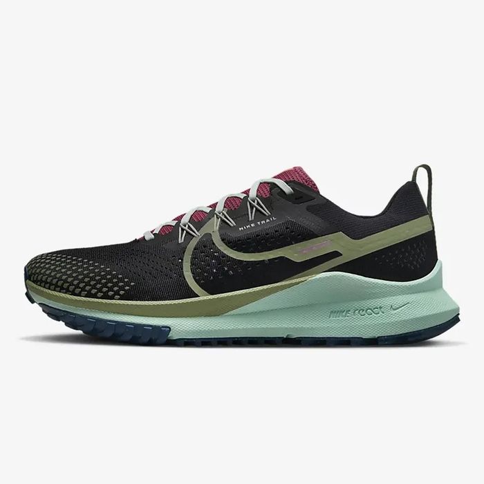 Кроссовки Nike Pegasus