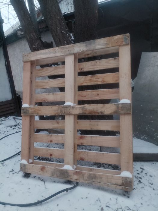 Поддон сатылады 500 тг