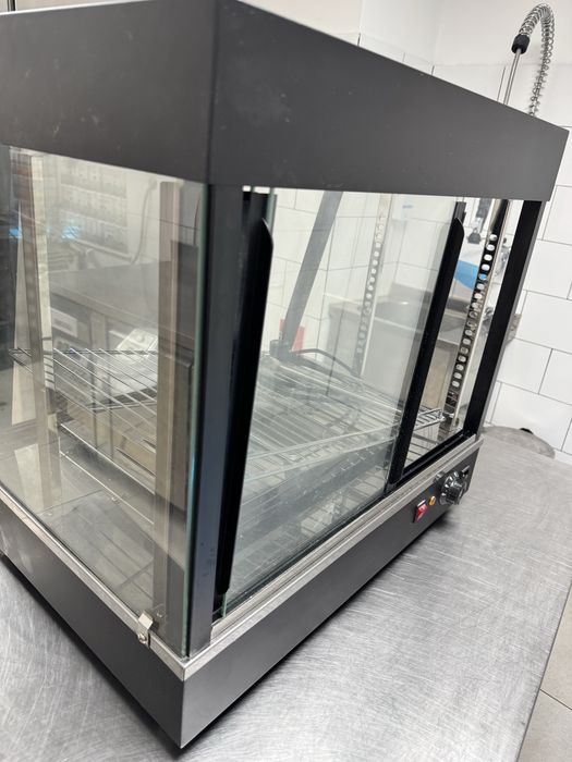 Vitrina calda lancom