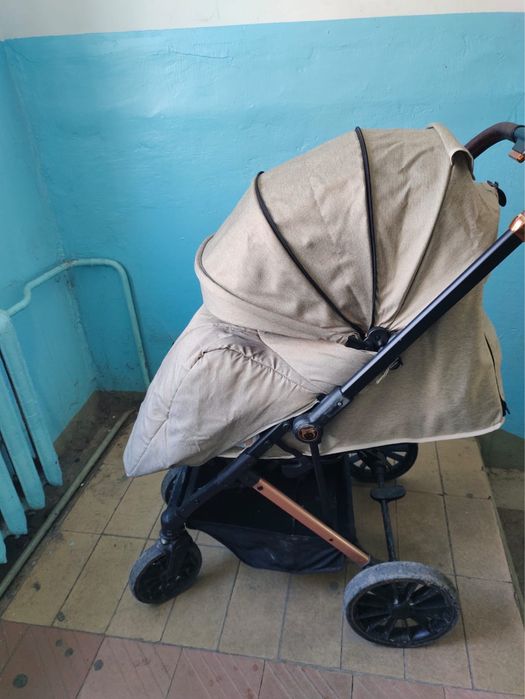 продам коляску зима/лето