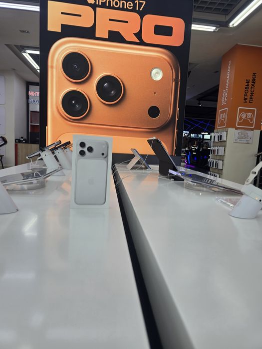 Айфон 17 про макс 256г