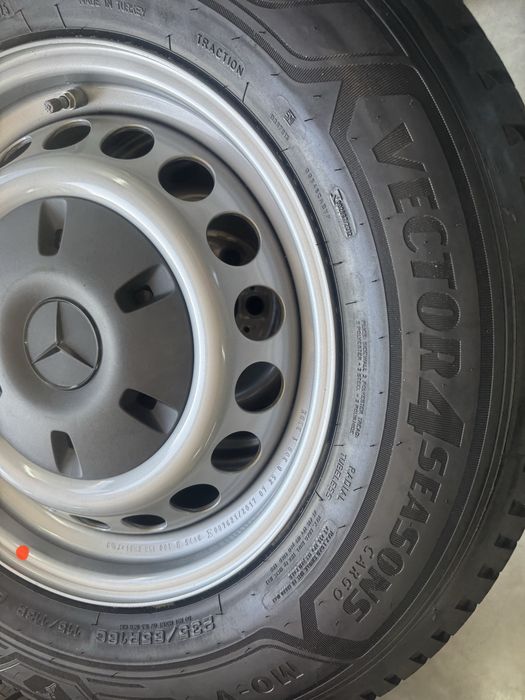 Jante Mercedes Sprinter R16 W907/910 Goodyear Vara/Iarna 2025 Noi