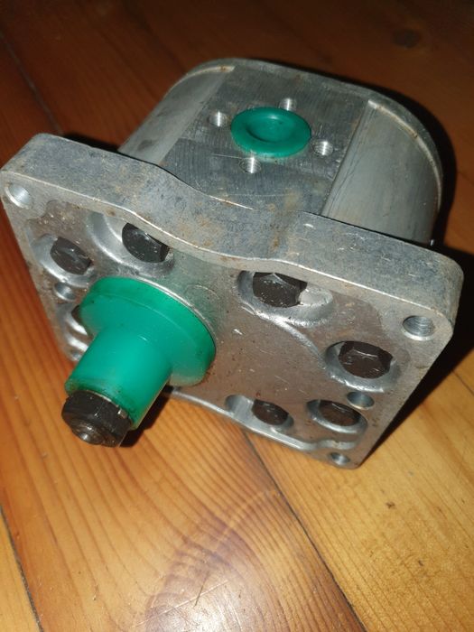 Хидравлична помпа