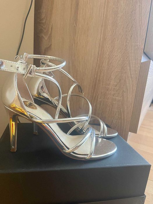 Сандали Buffalo 38 номер