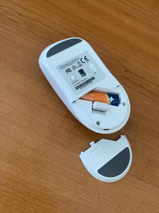 Mouse alb aoc nou