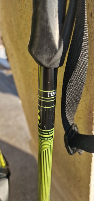 Ски Rossignol React R8
React R8 - 2020