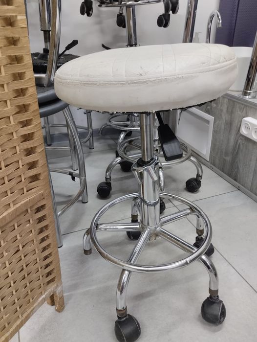 Продам стулья б/у