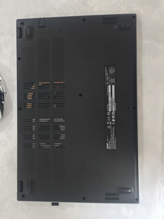 Aser Aspire 3 AMD Ryzen 5 7520U