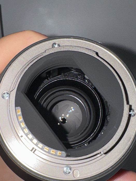 Tamron 28-75mm f 2.8 Di III VXD G2 (cu garantie)  +Filtru