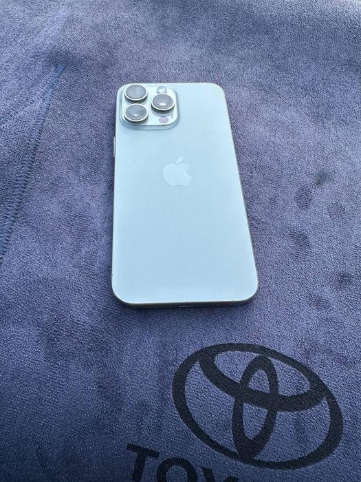 Продам Iphone 15 pro max 512гб АКБ 86%