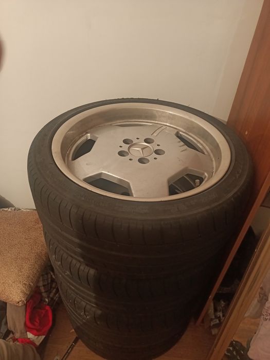 Продам диски моноблок r18 , разноширокие