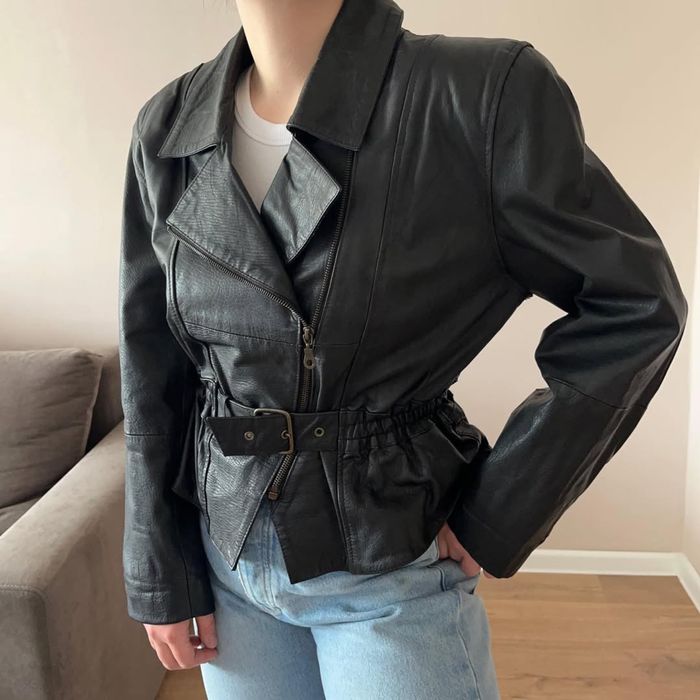 Продам винтажную кожанку