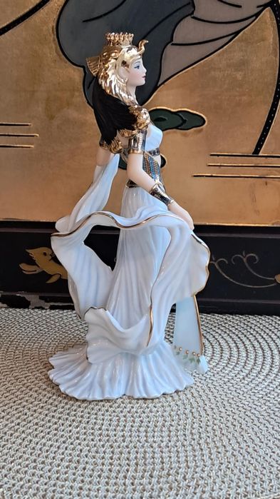 Cleopatra Danbury Mint