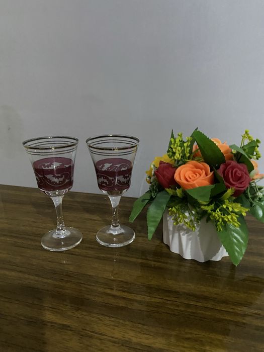 Продам сервиз чайный мадонна  новый есть и кофейный смотрите фото