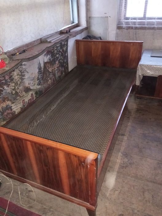 Продаются кровати