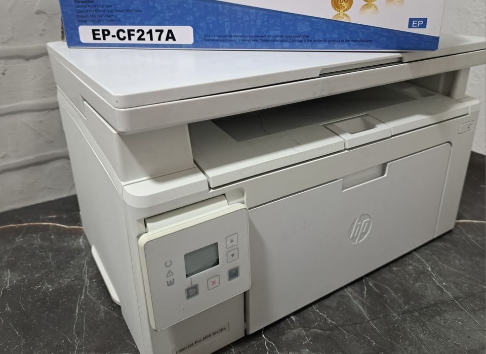 Продам МФУ принтер HP LaserJet Pro M130A  (идеал)