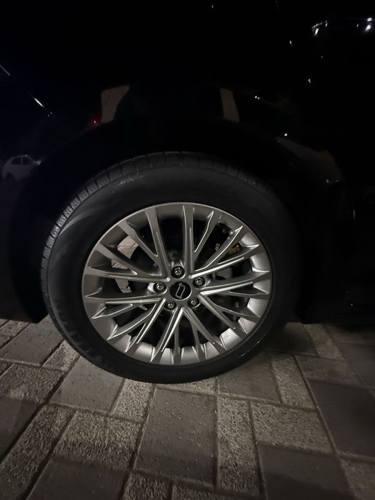 Bestune B70 2025 yil