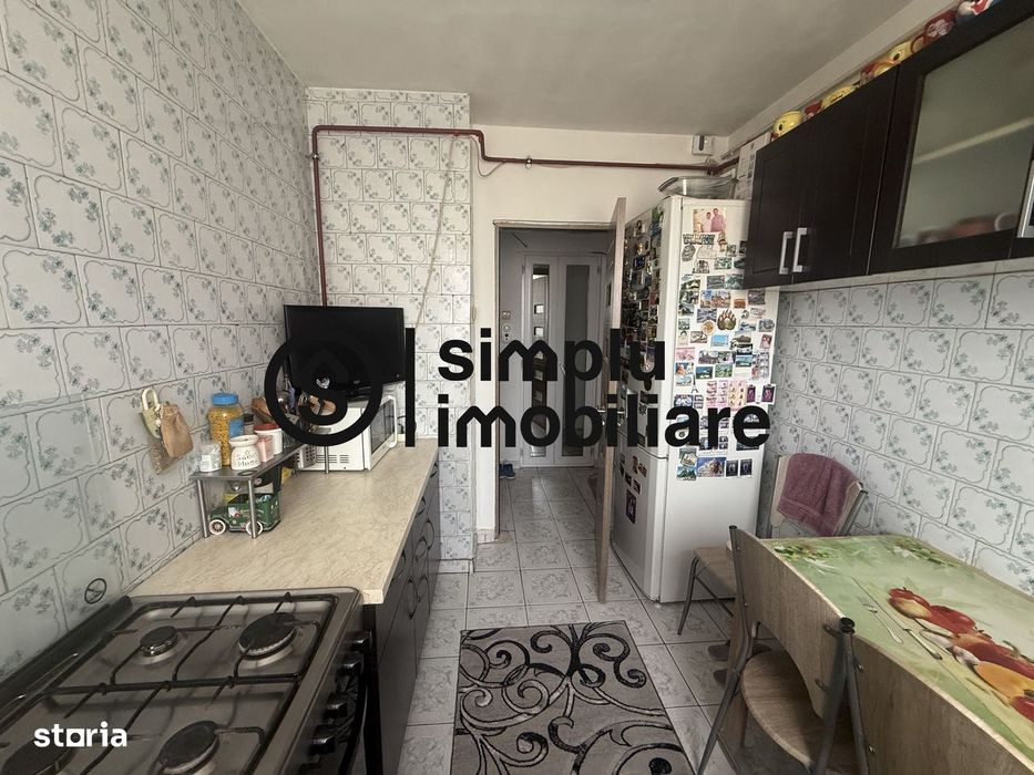 2 camere, centrala termica, George Enescu - 99 900 Euro