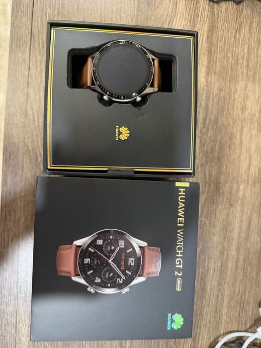 Смарт часовник Huawei