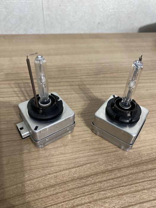 Лампочка от переднего фаря