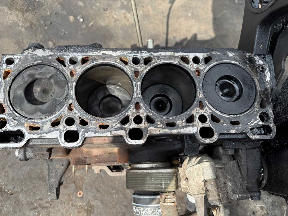 Bloc motor ambielat Mazda 6 2.0 Diesel euro 4
