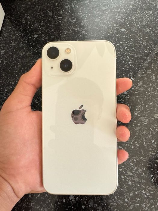Iphone 13 в отличном состояние
