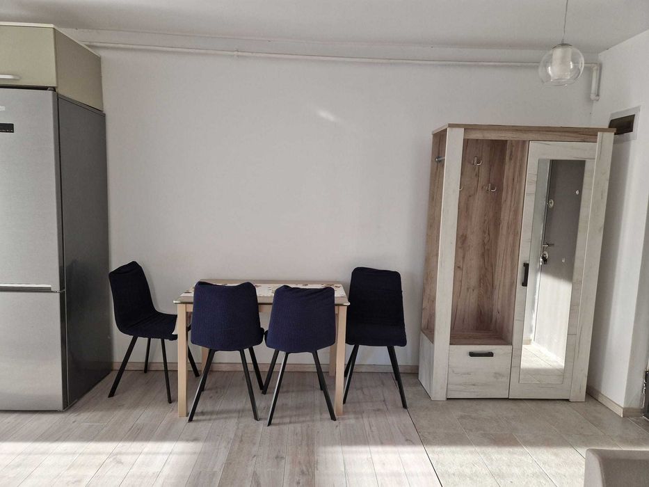 Apartament de inchiriat