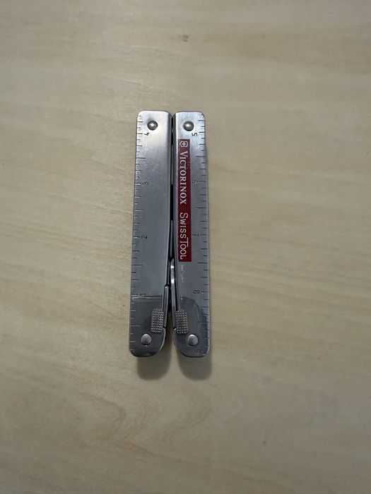 Multitool Victorinox Swisstool X