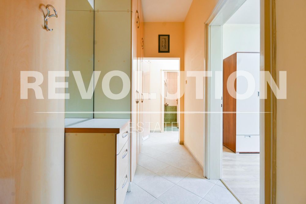 Продава се Двустаен апартамент в София, Дървеница - 49 кв.м за 3162 €/кв.м - Снимка #9