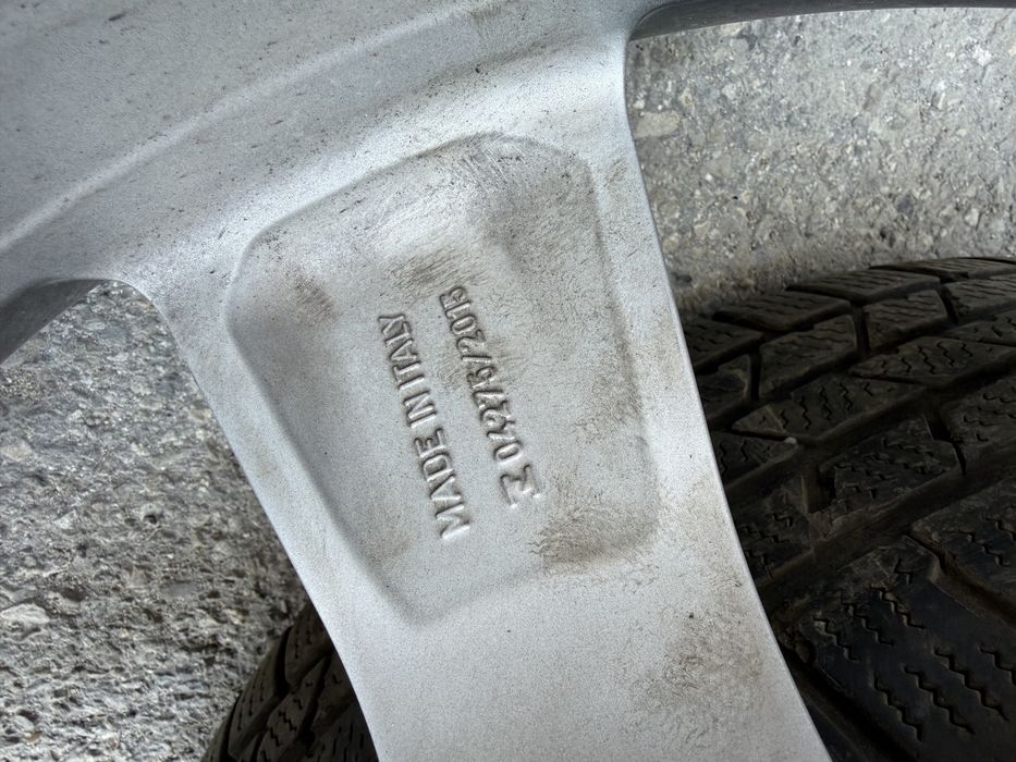 Джанти с гуми за audi q3/q5 19цола с зимни гуми